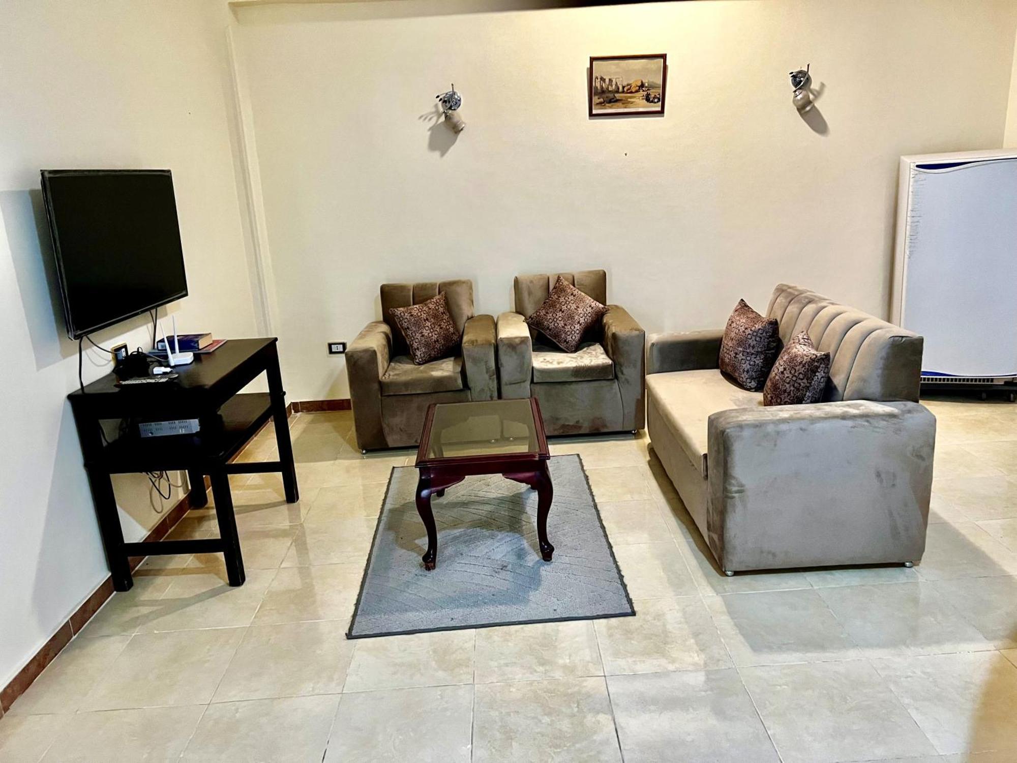 Full Moon House Appartement Luxor Buitenkant foto
